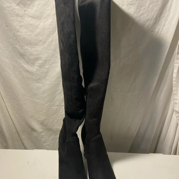 Carlos black over the knee boots zip up sides 3” metallic block heels size 6.5 - Picture 2 of 7